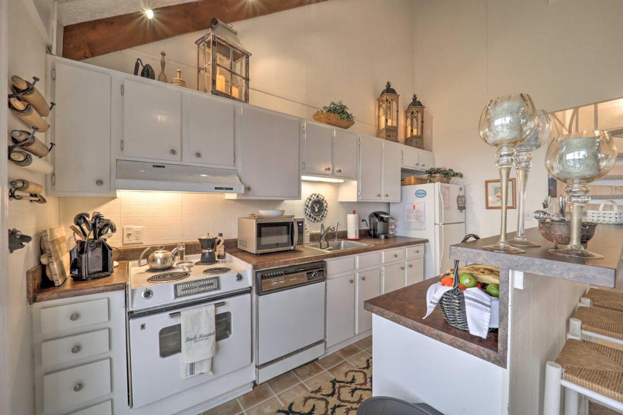Beautiful Beech Mountain Condo With Private Balcony! Exteriér fotografie