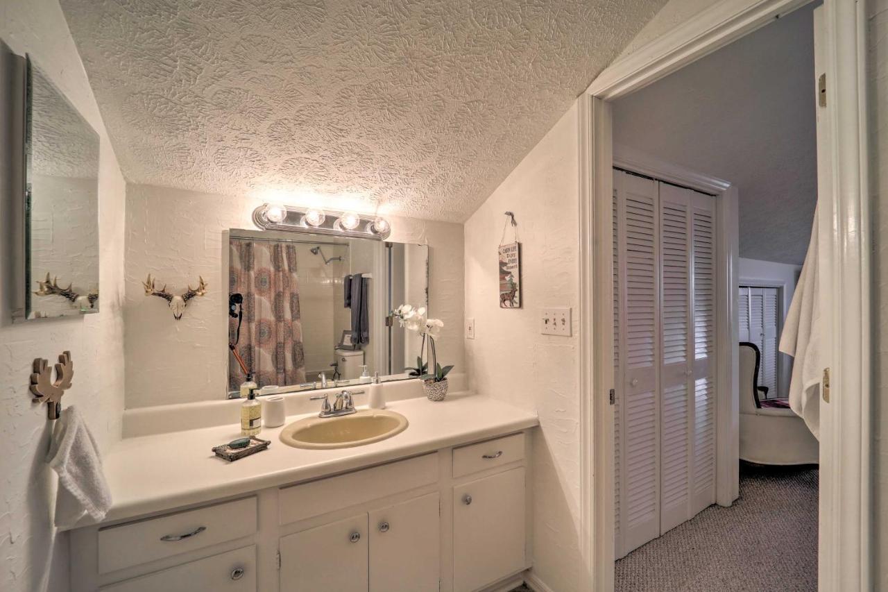 Beautiful Beech Mountain Condo With Private Balcony! Exteriér fotografie